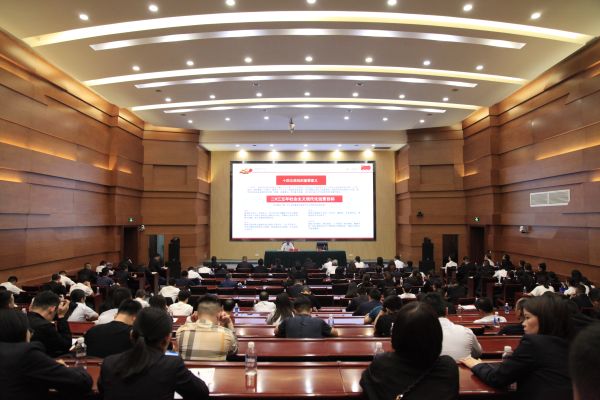 我想代理哈尔滨啤酒